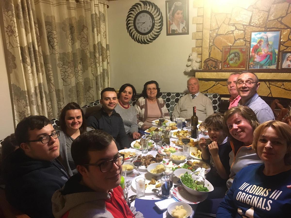 Peraj Guesthouse Vermosh Kültér fotó