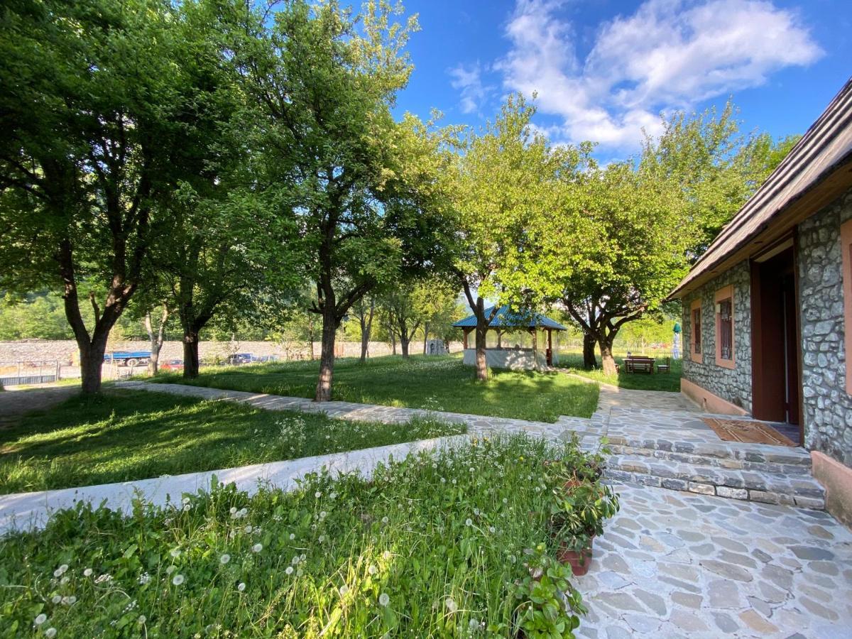 Peraj Guesthouse Vermosh Kültér fotó